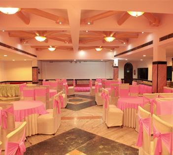 Gajraula Haveli Resort Bagian luar foto