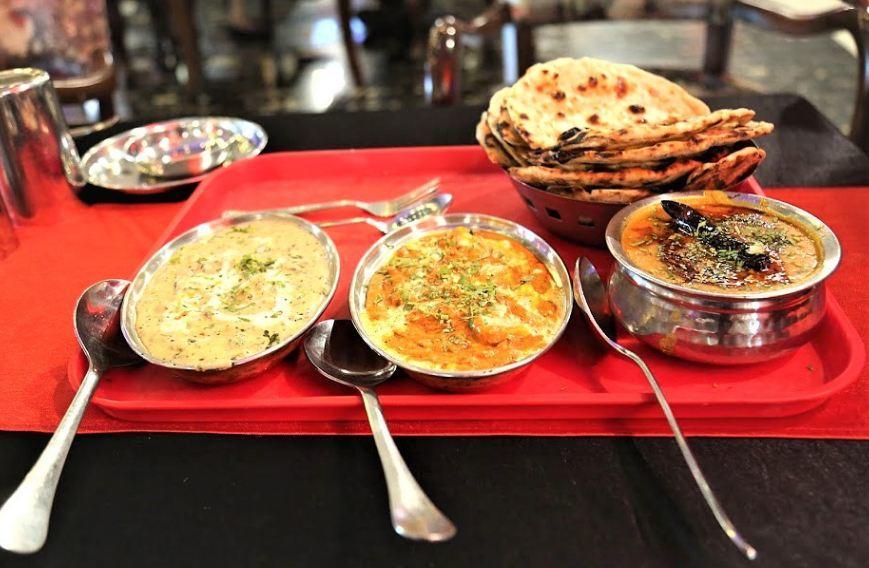 Gajraula Haveli Resort Bagian luar foto
