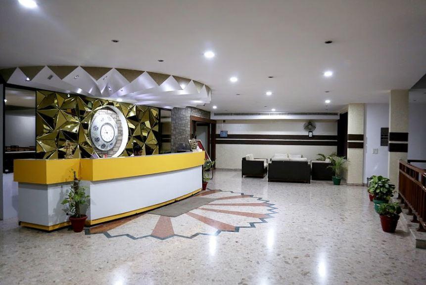 Gajraula Haveli Resort Bagian luar foto
